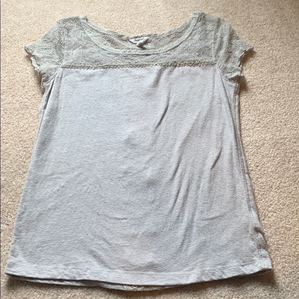 Aeropostale Grey Lace Everyday Wear Top